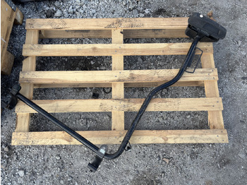 Karoserie a exteriér MASSEY FERGUSON