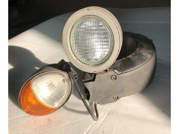 Světlo/ Osvětlení pro Zemědělská technika Obrys Lampy John Deere 7530 [Prawy / Lewy]: obrázek 2