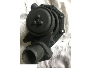 Vodní pumpa JOHN DEERE