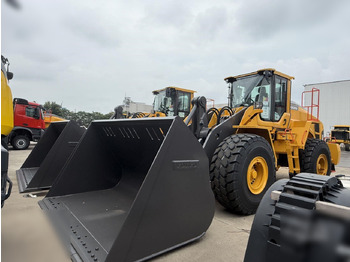 Kolový nakladač VOLVO L180H