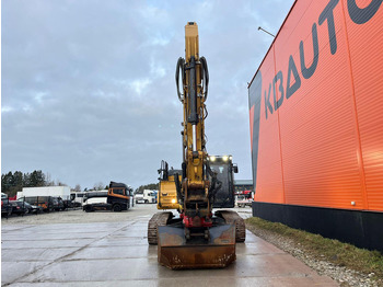 Pásové rýpadlo Caterpillar 326 FL 3D / ROTOTILT / AC / CENTRAL LUBRICATION / AUXILIARY HEATER: obrázek 3