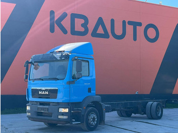 Podvozek s kabinou MAN TGM 15.290
