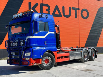 Hákový nosič kontejnerů MAN TGX 26.480