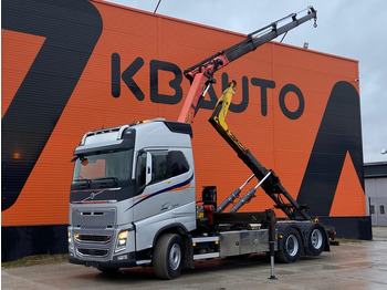 Hákový nosič kontejnerů VOLVO FH16 650