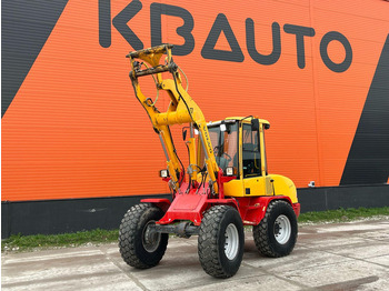Kolový nakladač VOLVO L30B