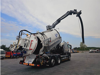 Čistič odpadových jam MAN