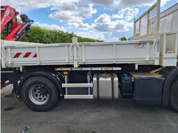 Nákladní automobil valníkový/ Plošinový, Auto s hydraulickou rukou Scania P 320: obrázek 4
