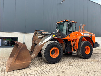 Kolový nakladač DOOSAN DL420