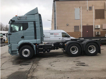 Tahač MAN TGS 33.510 6X6H Skogsmaskinsdragare: obrázek 3