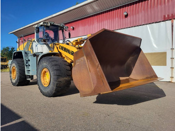 Kolový nakladač LIEBHERR L 586