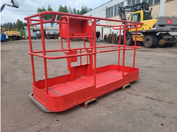 Vertikální sloupový výtah MANITOU 200 ATJ
