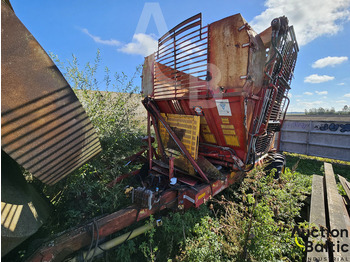 Sklízecí mlátička pro dopravu potravin TIM Sugar beet harvester: obrázek 4