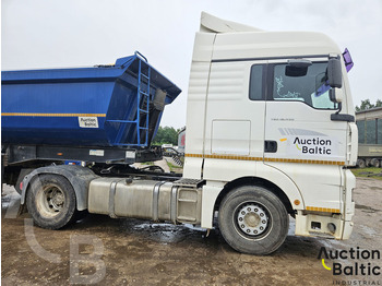 Tahač MAN TGA18.430: obrázek 3