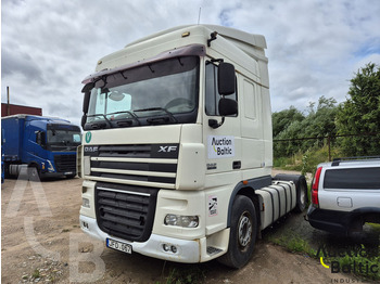 Tahač DAF XF 105 460