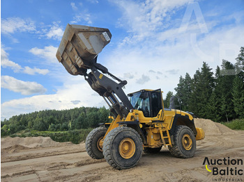 Kolový nakladač VOLVO L180G