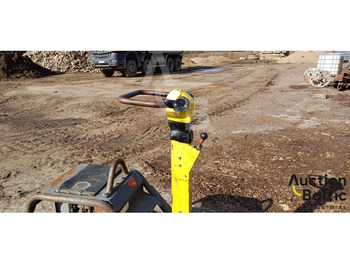 Vibrační deska WACKER NEUSON DPU6055: obrázek 2