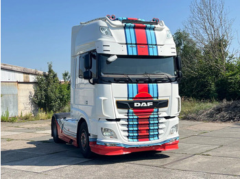 Tahač DAF XF 530