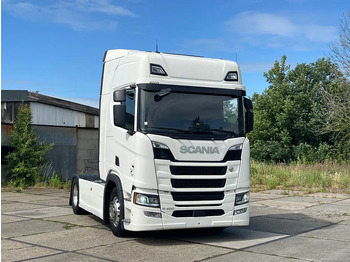 Tahač SCANIA R 450