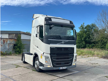 Tahač VOLVO FH 500