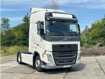 Tahač VOLVO FH 500