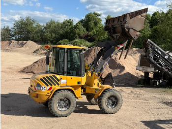Kolový nakladač VOLVO L30B