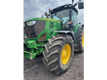 Traktor JOHN DEERE 6210R