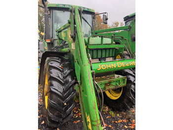 Traktor JOHN DEERE 6400