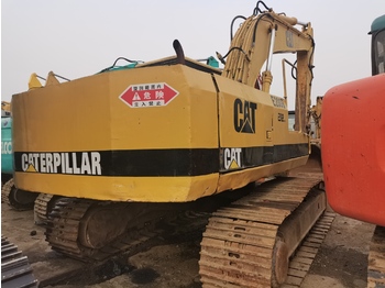 Pásové rýpadlo CATERPILLAR E200