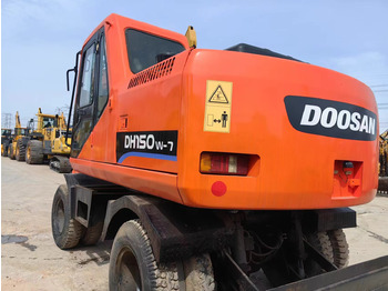 Kolesové rýpadlo DOOSAN DH150W-7: obrázek 4 Kolesové rýpadlo DOOSAN DH150W-7: obrázek 4
