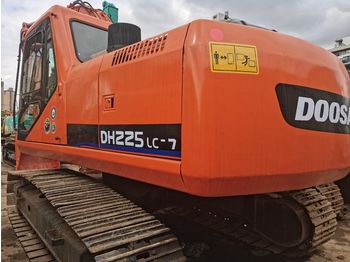 Pásové rýpadlo DOOSAN DH225LC-7: obrázek 2