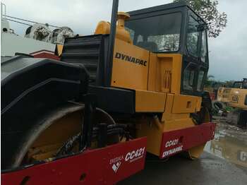 Válec DYNAPAC CC421: obrázek 2 Válec DYNAPAC CC421: obrázek 2