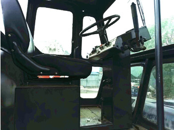 Válec DYNAPAC CC421: obrázek 4 Válec DYNAPAC CC421: obrázek 4