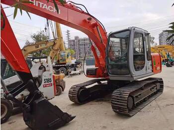 Pásové rýpadlo HITACHI EX120-5: obrázek 3