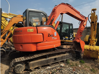 Pásové rýpadlo HITACHI ZX75: obrázek 2