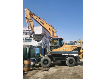 Kolesové rýpadlo HYUNDAI