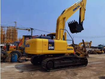Pásové rýpadlo KOMATSU PC200