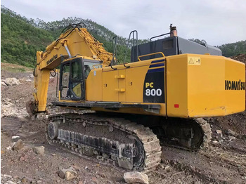 Pásové rýpadlo KOMATSU PC800