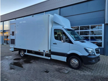 Pojízdná prodejna MERCEDES-BENZ Sprinter 513