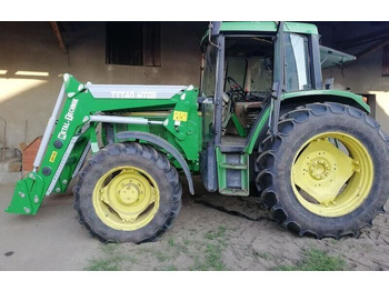 Čelní nakladač pro traktor METAL-TECHNIK