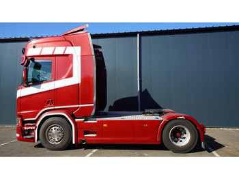 Tahač SCANIA R 450