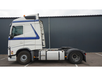 Tahač VOLVO FH 420