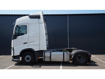 Tahač VOLVO FH 460