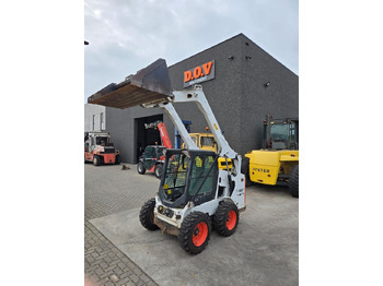Kolový nakladač BOBCAT S570