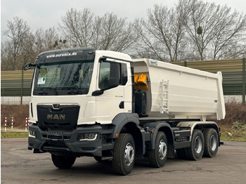 Sklápěč MAN TGS 41.400