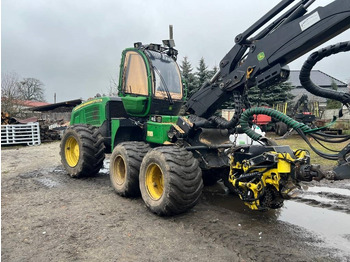 Harvestor JOHN DEERE