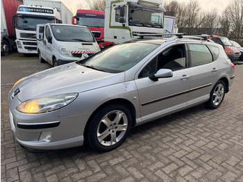 Osobní auto PEUGEOT