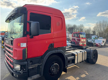 Tahač SCANIA P114