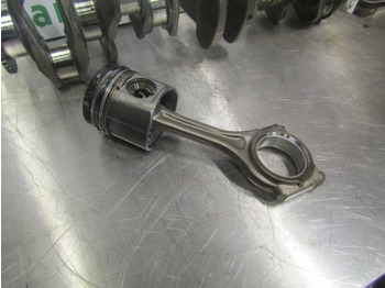 Motor a díly MERCEDES-BENZ