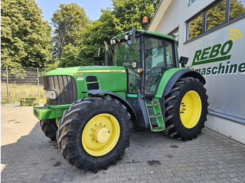 Traktor JOHN DEERE 6830