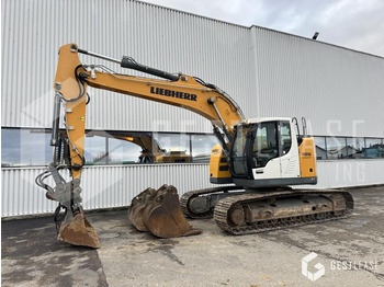 Pásové rýpadlo LIEBHERR R 926